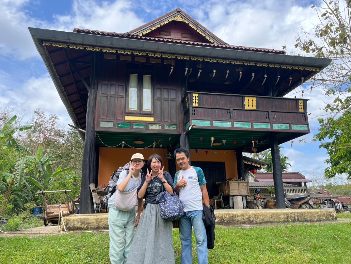 โฮมสเตย์บ้านนายสิงโตเขาคูหา Ban Khu Ha Nai ภายนอก รูปภาพ