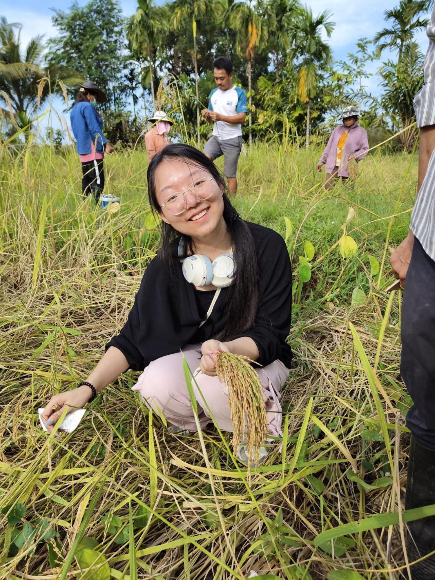 โฮมสเตย์บ้านนายสิงโตเขาคูหา Ban Khu Ha Nai ภายนอก รูปภาพ